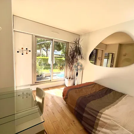 Peaceful Duplex - Terrace & Garden Апартаменты *