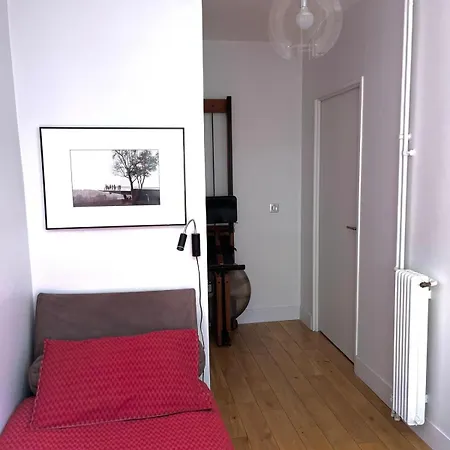 Апартаменты Peaceful Duplex - Terrace & Garden Париж