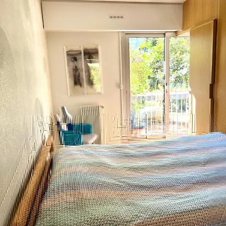 Апартаменты Peaceful Duplex - Terrace & Garden Париж