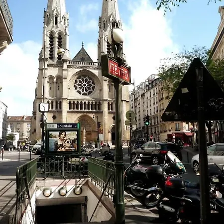 Peaceful Duplex - Terrace & Garden Апартаменты